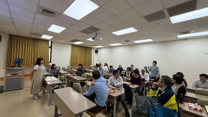 講師回應與會教師提問圖片