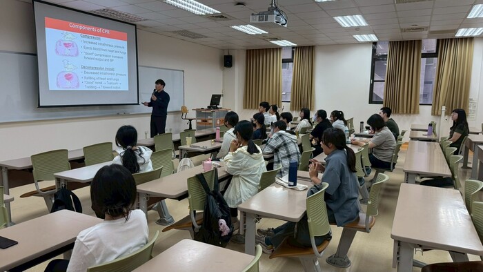【學生英語增能】暑假BLS證照課程圖片