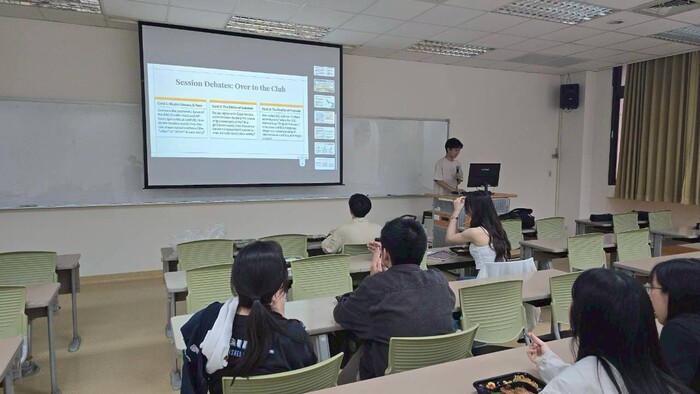 【學生社團英文活動】115年5月7日 國際新聞議題討論圖片