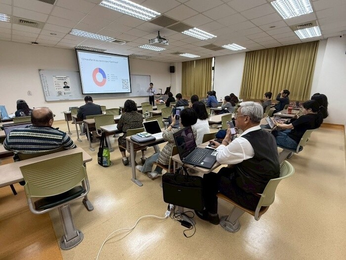 【校外教師EMI教學經驗分享系列-第2場】114年12月16日 「EMI教學與數位轉型之經驗分享」講座圖片