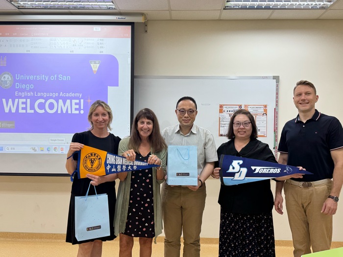 114年9月30日聖地牙哥大學語言中心拜訪交流圖片