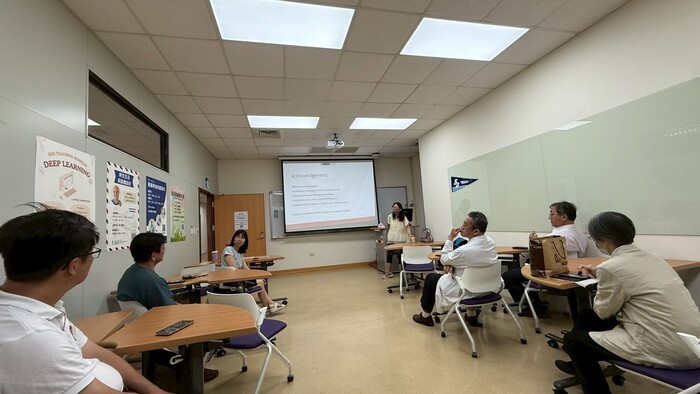 【EMI教師增能演講】EMI Teaching Experience Seminar (2): Introduction to Molecular Biology Through Nobel Prize Discoveries with Professor Chuan Li圖片