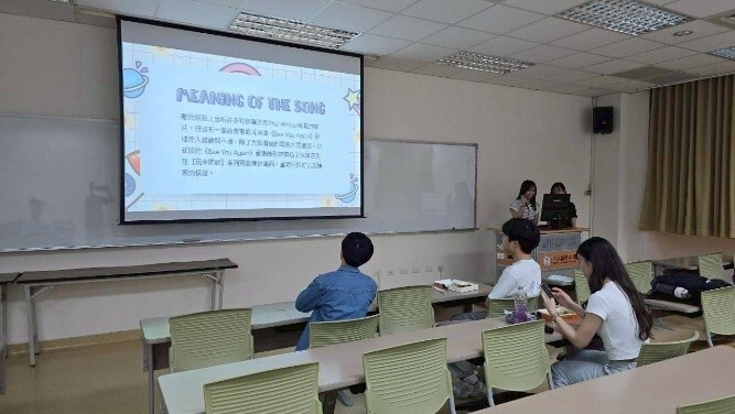 【學生社團英文活動補助】115年5月21日 外語歌曲分享與歌詞討論圖片